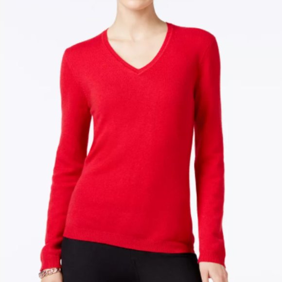 Macy's 100% cashmere V-Neck sweater in red, size XS - Picture 1 of 4